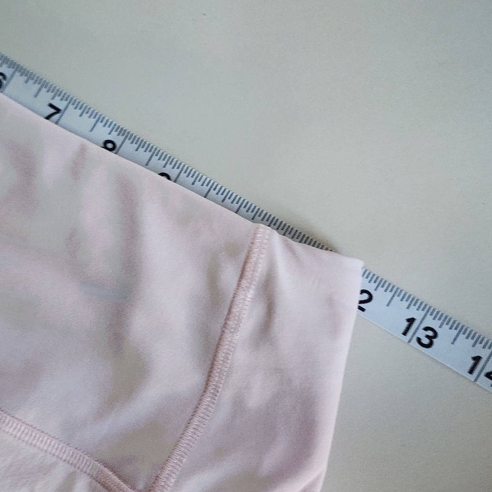 Lululemon Speed Up High-Rise Lined Short 2.5" Flush Pink Active Shorts - Picture 8 of 16